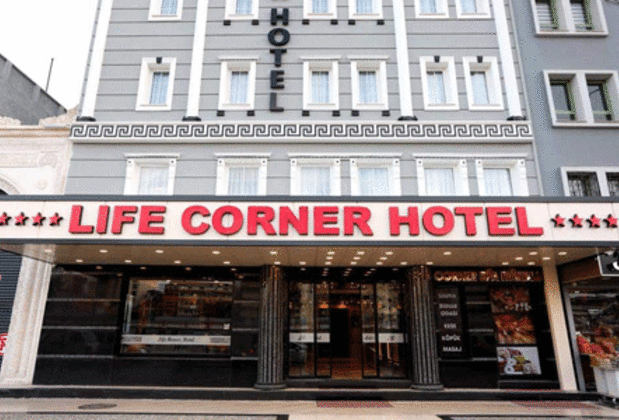 Görsel 1 : Life Corner Hotel