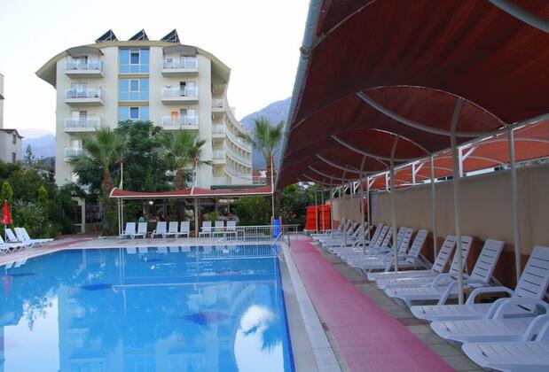 Lims Bona Dea Beach Hotel - Görsel 2