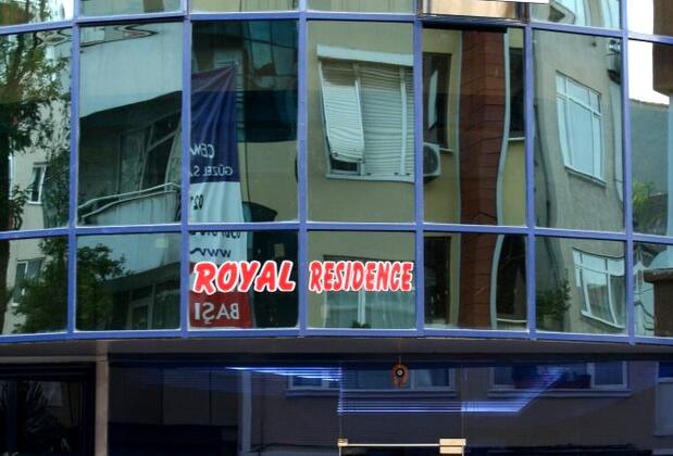 Royal Residence 2