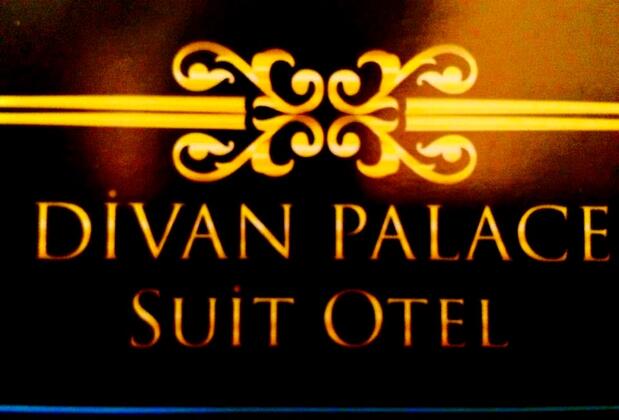 Divan Palace