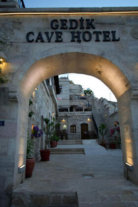 Gedik Cave Hotel