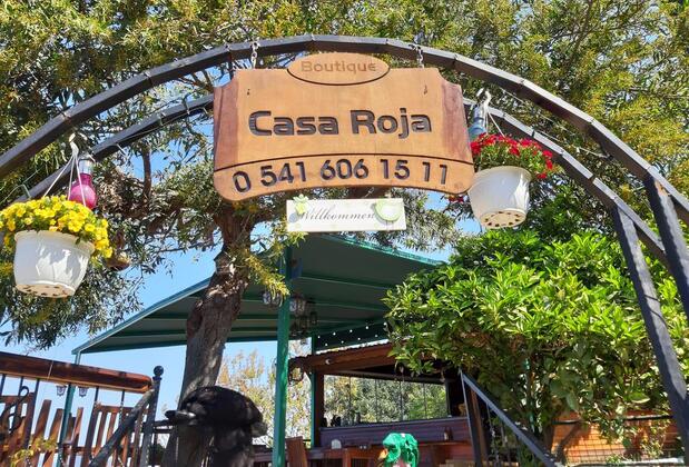 Casa Roja Faralya