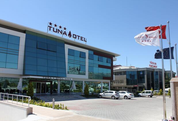 Tuna Otel