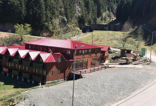 Uzungöl Amiral Otel