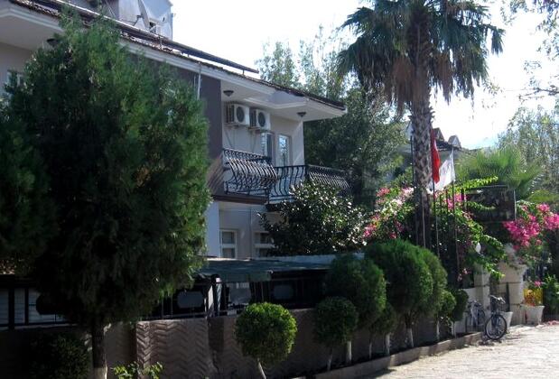 Aşram Anu Çınar Otel & Apart
