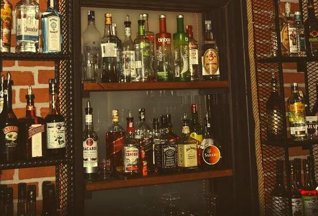 Don Pedro Garden Pub & Hostel