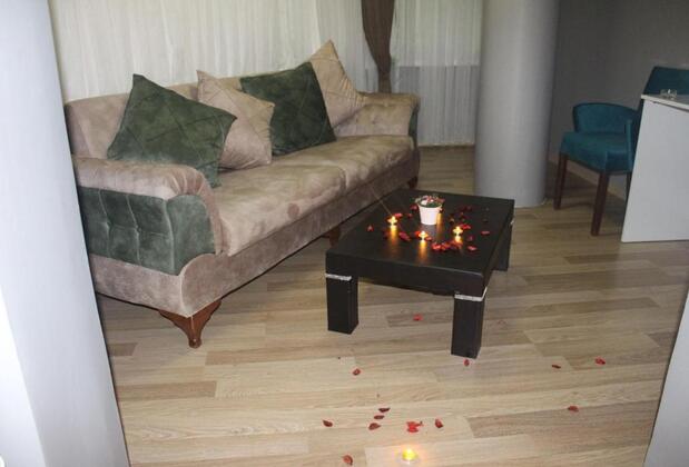 Grand Hope Suite
