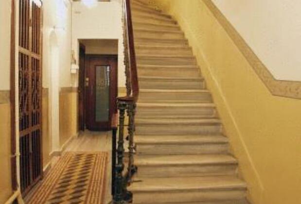 Karababa Apartments - Görsel 2