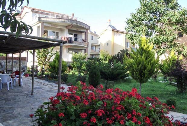 Akıncılar Apart Otel Küçükkuyu - Görsel 2