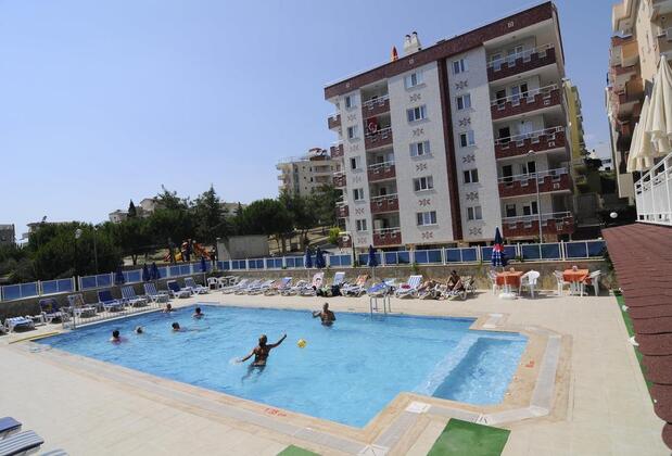 Altınbaş Apart Otel Kuşadası