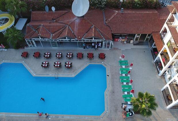 Club Ekinci Palace Hotel İçmeler