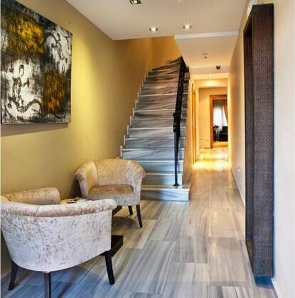 Bright Suites