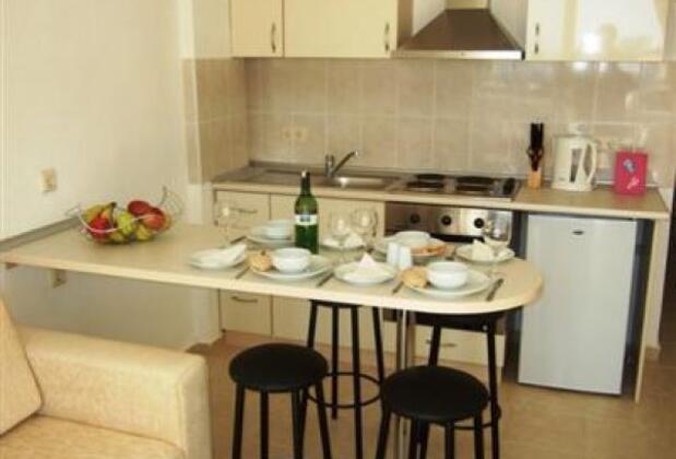 Flipflops Apart Güllük - Görsel 2