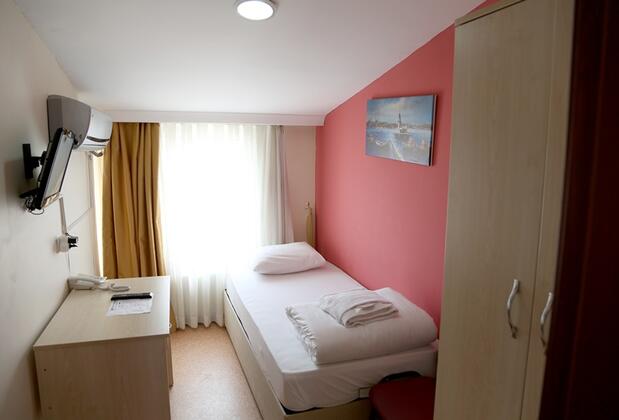 Educa Hostel Florya