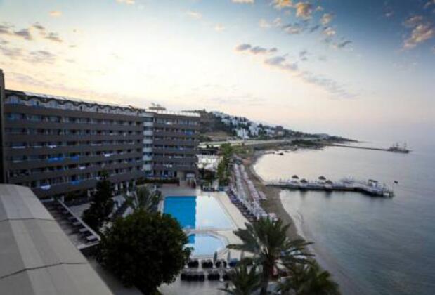 Yasemin Beach Resort