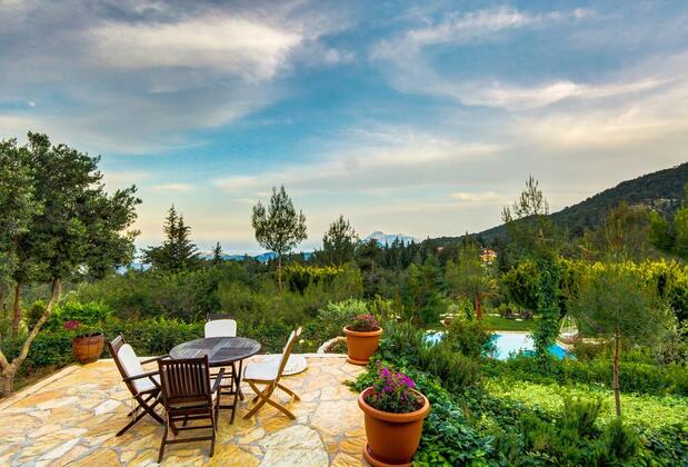 Olympos Mountain Lodge