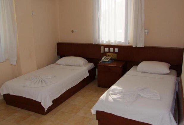 Talat Otel Kuşadası - Görsel 2