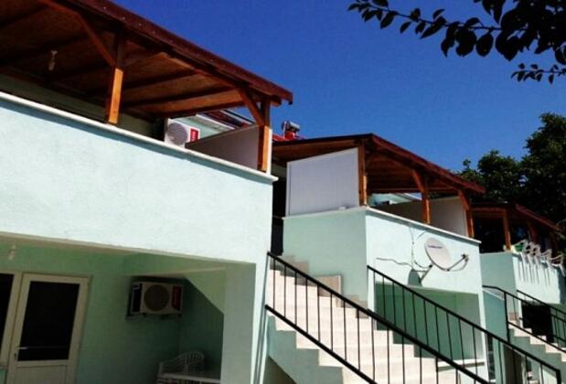 Çelik Pansiyon Gökçeada - Görsel 2