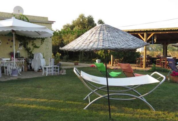 Tenedos Tatil Odaları - Görsel 2