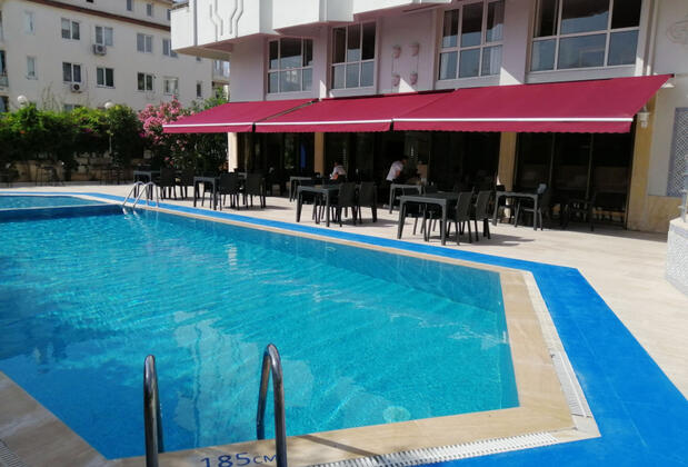 Lara Eyfel Hotel