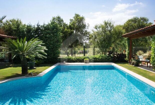 Yalıkavak'ta Bahçe İçinde Villa - Görsel 34