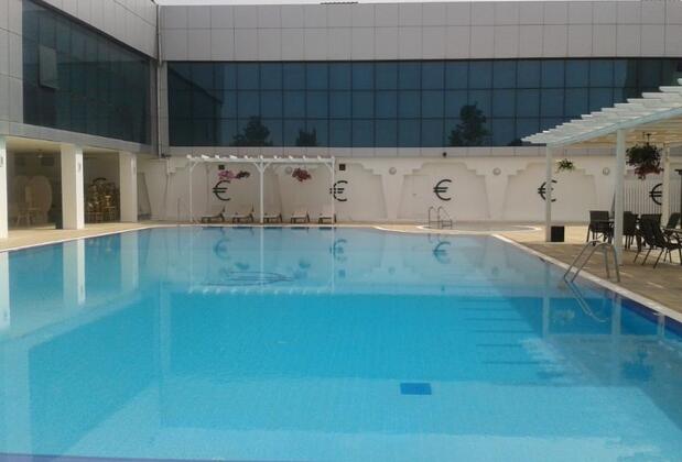 The Dee European Hotel - Görsel 14