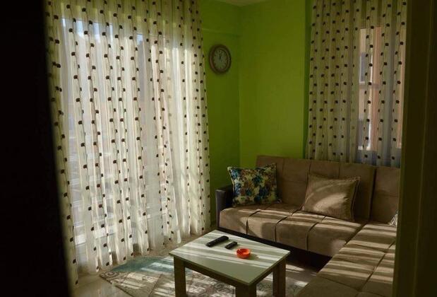 Mert Suit’s Apart - Görsel 2