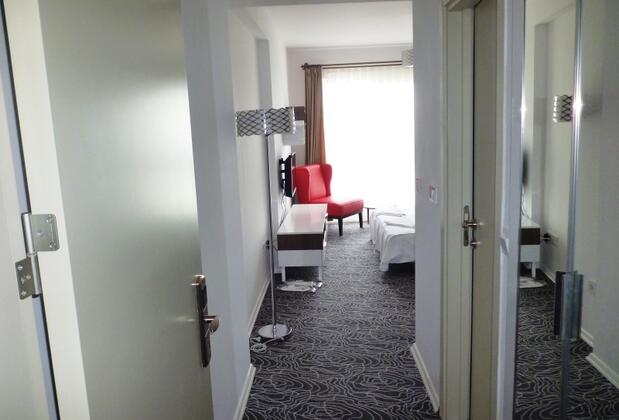 Pink House - Görsel 10