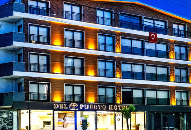 Del Puerto Hotel