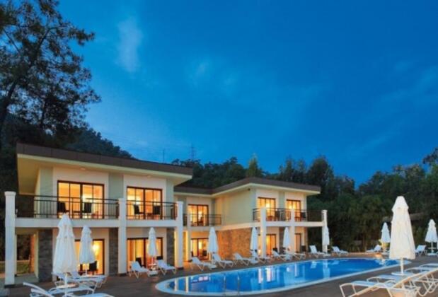 Marmaris Resort Deluxe - Görsel 2