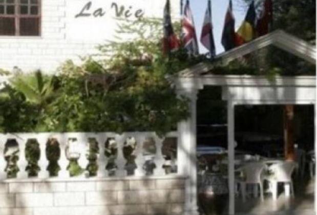 La Vie Hotel