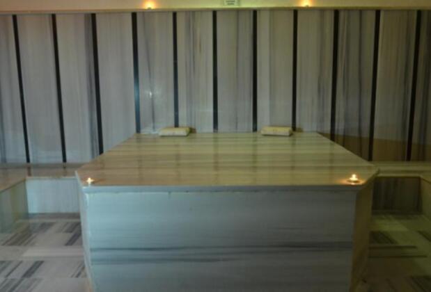 Mediterranean Garden Hotel - Görsel 21