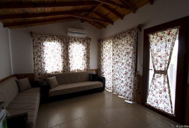 Defne Pansiyon Ağaç ve Apart Evler - Görsel 29