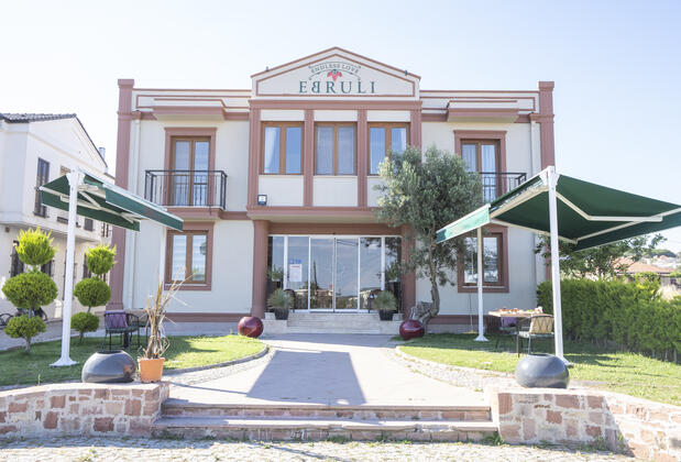 Cunda Ebruli Otel