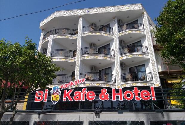 Karikatur Bi Hotel