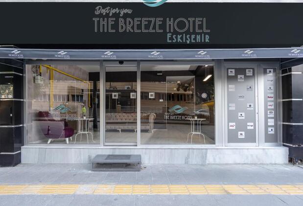 The Breeze Hotel - Görsel 2