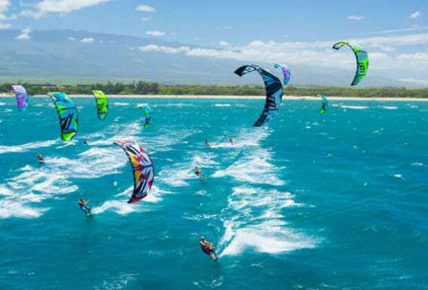 Akyaka'da Rüzgarın Hikayesi; Kitesurf Sporuna Dair Her Şey