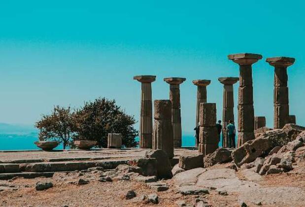 Assos Seni Çağırıyor: Assos Gezi Rehberi