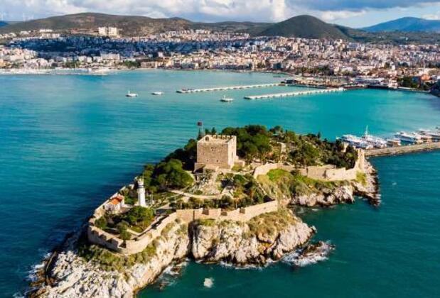 Ege’de Keyifli Bir Tatil: Kuşadası Gezi Rehberi