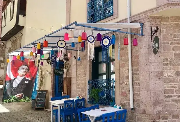 Ayvalık Rebetiko Otel