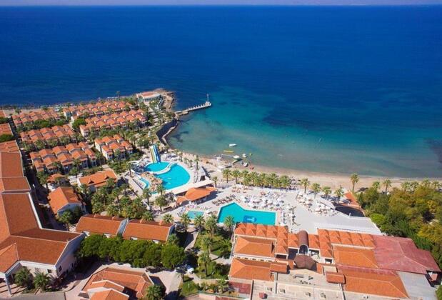 Lucas Didim Resort