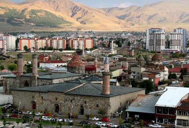 Erzurum Gezilecek Yerler: Geçmişten Bugüne Şehrin En İyi Mekanları