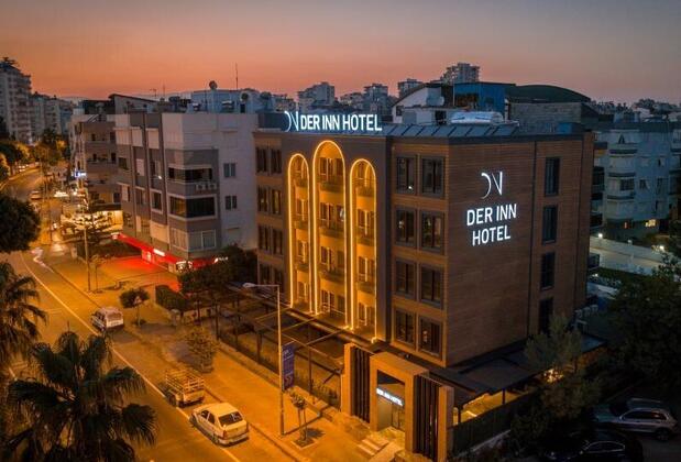 Der Inn Hotel Lara