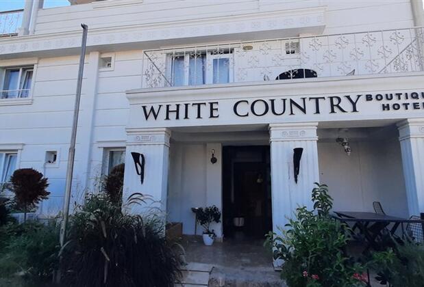 White Country Boutique Hotel