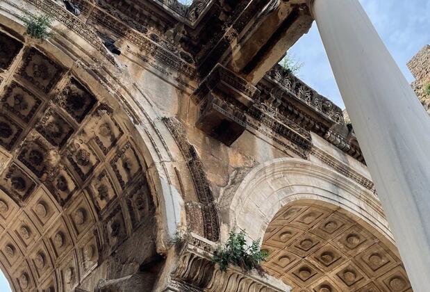 İmparator Hadrian’dan Günümüze Miras Kalmış Yapılar