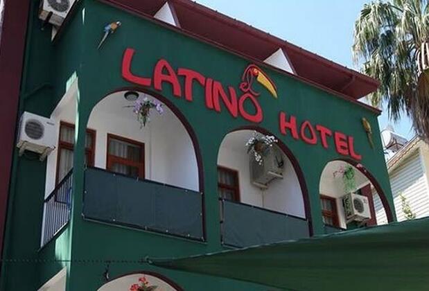 Latino Hotel