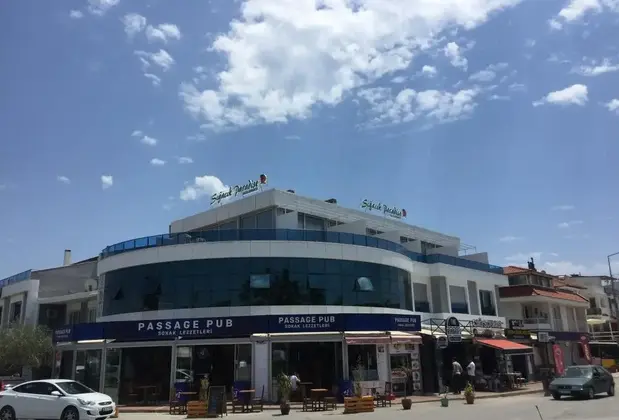 Sığacık Paradise Aile Apartı