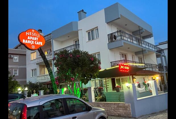 Neşeli Pansiyon Cafe Sığacık