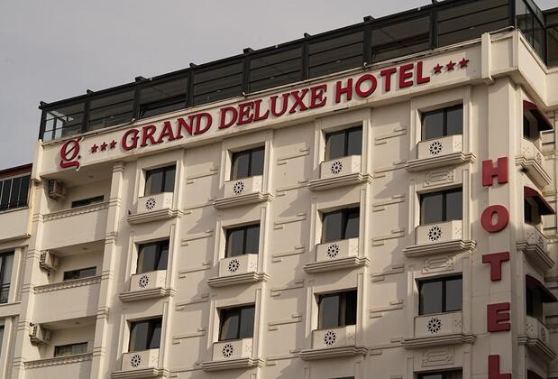 Grand Delux Hotel