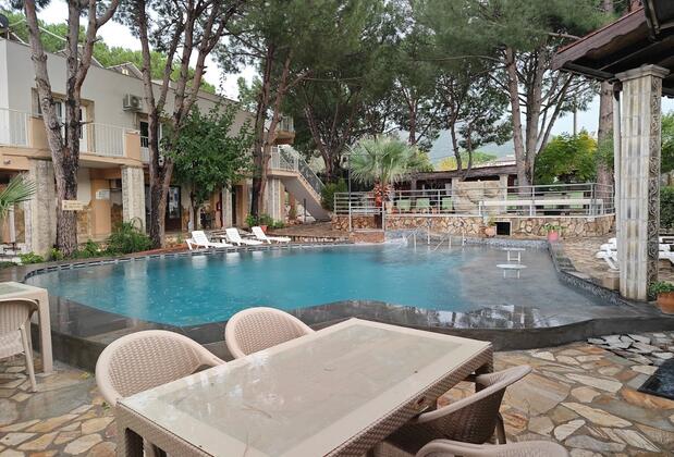 Efes Hidden Garden Resort Otel